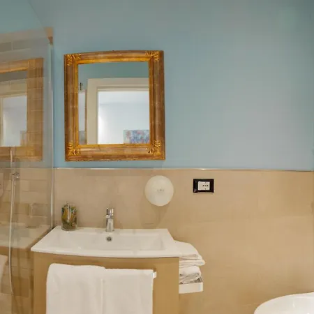 Oda ve Kahvaltı 5rooms Ravenna